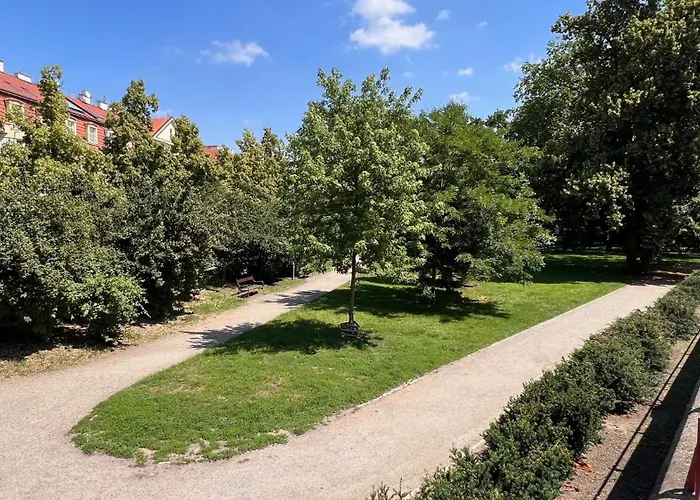 Castle Garden Апартаменты Прага